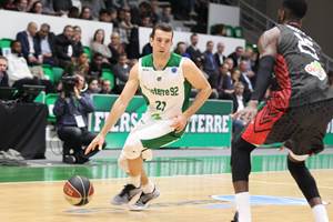 21 Spencer Butterfield (Nanterre 92) (photo: Claire Macel)