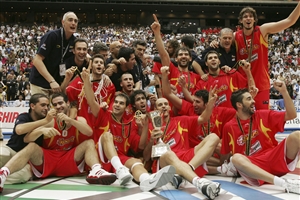 Team Spain; 9 Felipe REYES (Spain)