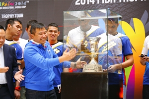 Trophy Tour - Manila