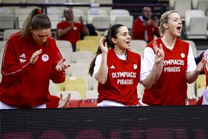 26 Kristina Litsi (OLY), 3 Jessica Thomas (OLY), 7 Anna Spyridopoulou (OLY), 8 Pinelopi Pavlopoulou (OLY), Olympiacos v TTT Riga