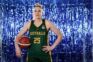 Lauren Jackson back with Australia before 2022 WWC