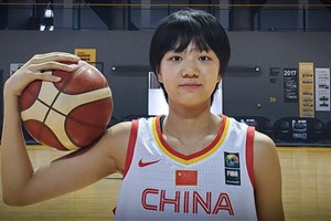 Inspired by Kobe, mentored by Olympians, Li Qingyang's MVP first trophy might not be her last