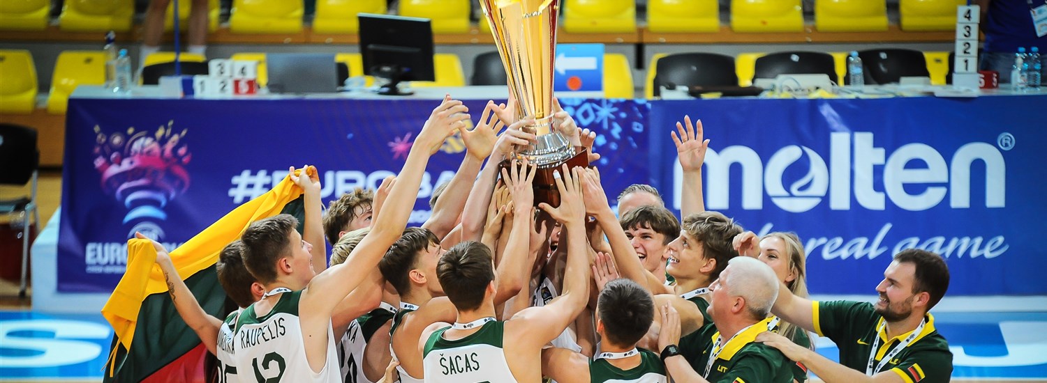 Lithuania lifting the trophy