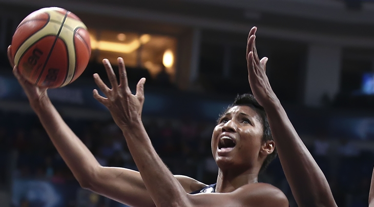 Roundup: First blood for Dynamo Kursk as McCoughtry shines
