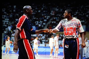 15 Ervin Johnson (USA), 9 Michael Jordan (USA)