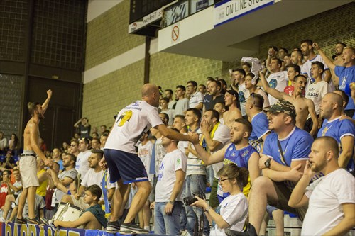 Kosovo Fans