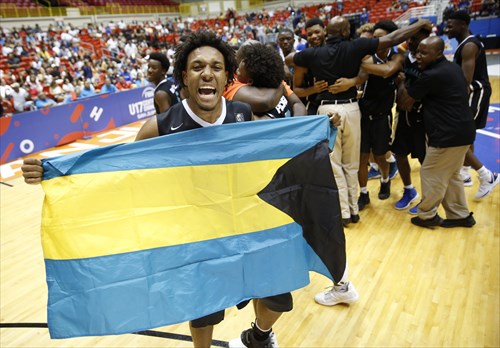 9 Malik Joseph (BAH), Bahamas celebrates bronze medal victory