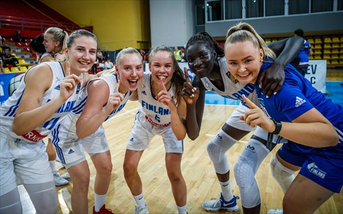 Finland celebrating winning FIBA U18 Women B-division