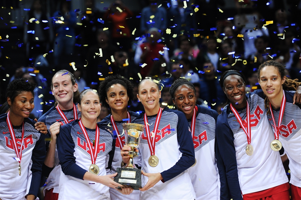 Сборная команда сша. Сборная США женский баскетбол. Сборная США по баскетболу. Сборная Америки по баскетболу женщины. Женская сборная США по баскетболу баскетбольная команда.