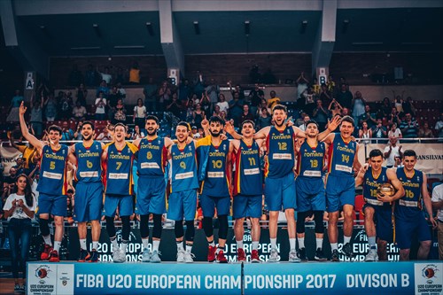 Champions, Romania
