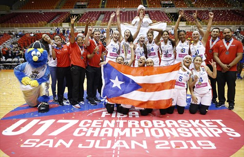 Puerto Rico wins silver medal
