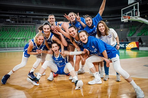 Team Greece celebrate after winning the game against Bulgaria