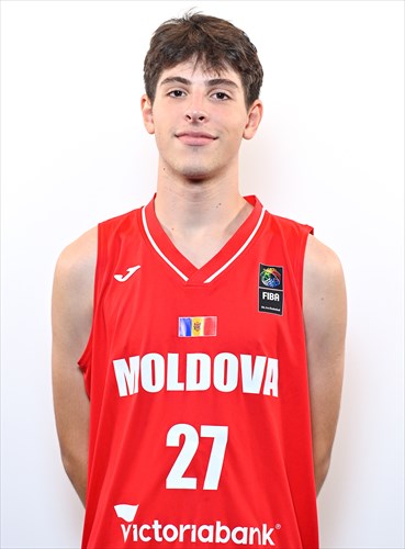 27 Daniil Meachinin (Moldova)