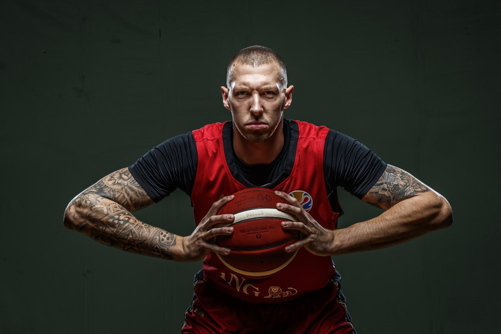 Daniel Theis  Indiana Pacers  NBAcom