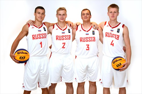 4 Danila Chikarev (RUS), 2 Vladimir Solovev (RUS), 3 Alexander Cherevko (RUS), 1 Iurii Iarmukhametov (RUS)