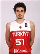 Headshot of Erkan Yilmaz