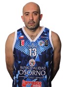 Headshot of Rodrigo Muñoz