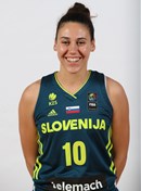 Headshot of Tina Jakovina