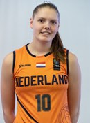 Headshot of Maaike van Zeijl