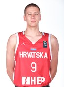 Headshot of Leon Sljivaric