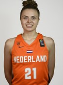 Headshot of Ilse De Vries