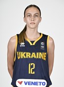 Headshot of Yevheniia Bezkorovaina