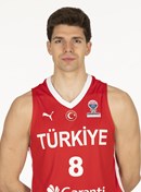 Headshot of Tarik Biberovic