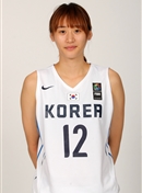 Headshot of Leeseul Kang
