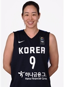 Headshot of Joo-Yeong Kwak