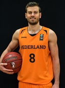 Headshot of Stefan Mladenovic