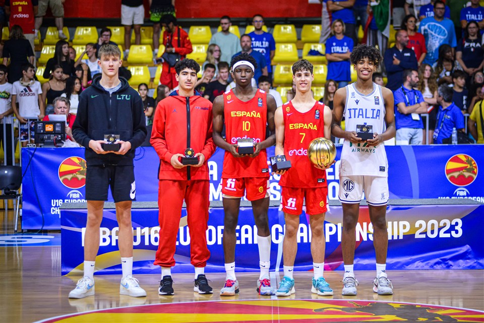 Del Pino nombrado Jugador del Año de España por Ganadores de Títulos, encabeza el All Five Stars – Campeonato de Europa FIBA ​​U16 2023