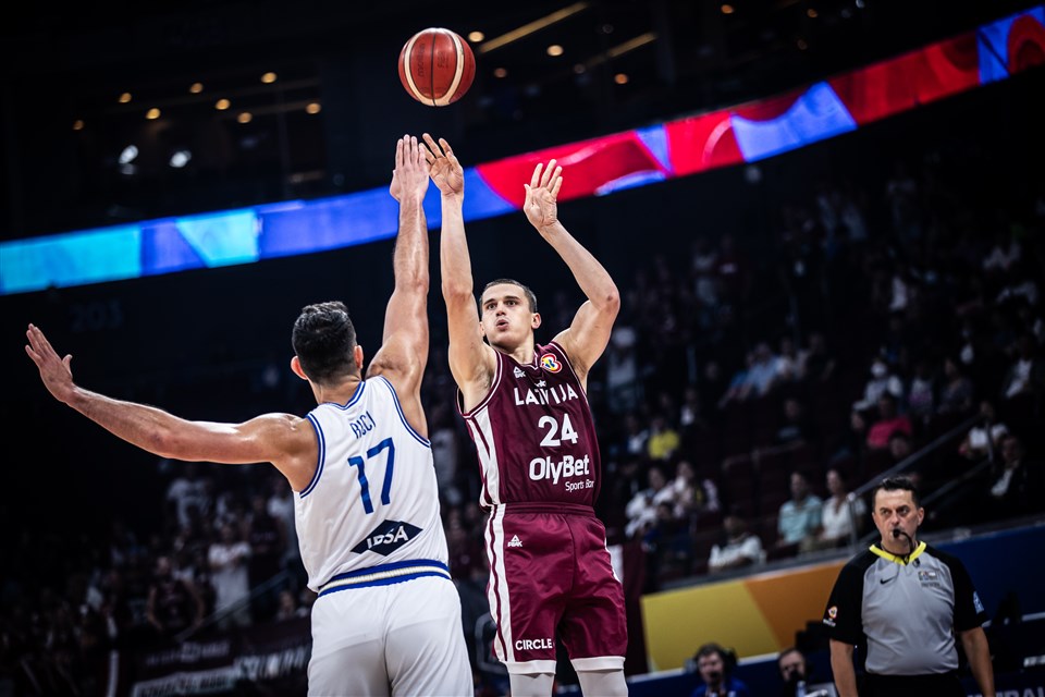 Latvia push off Italy’s comeback to play for fifth place