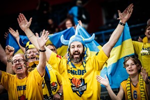 Supporters of Sweden celebrate