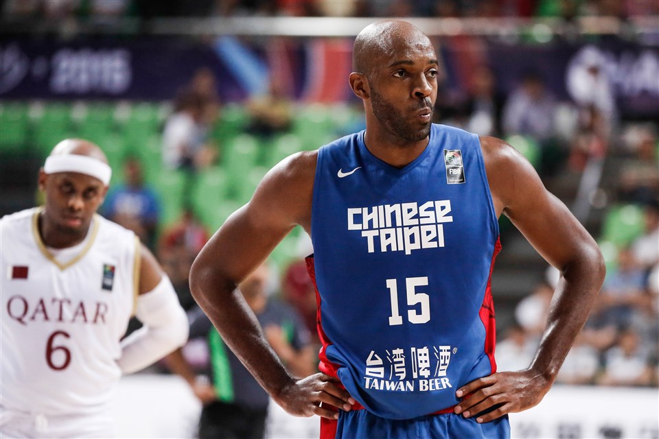 Looking back at Chinese-Taipei's brother from another mother(land), Quincy Davis - FIBA Asia Cup 2022 - FIBA.basketball